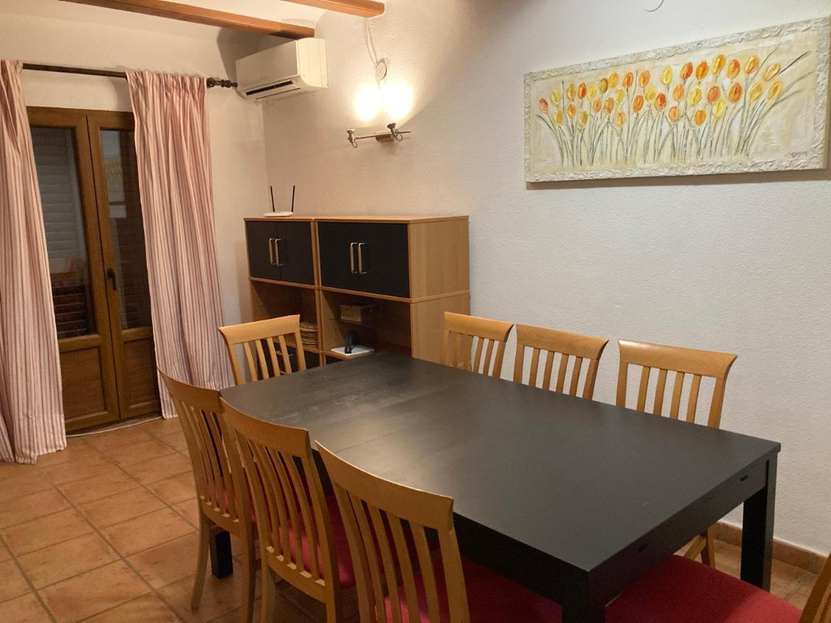 Chalet Adosado En Urbanizacion Con Precioso Jardin Dénia Exterior foto